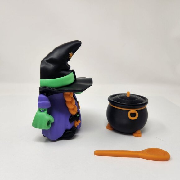 Gnome Witch w/ Cauldron 3D Printed Flexi Factory Figure 5" (h) - Picture 4 of 9